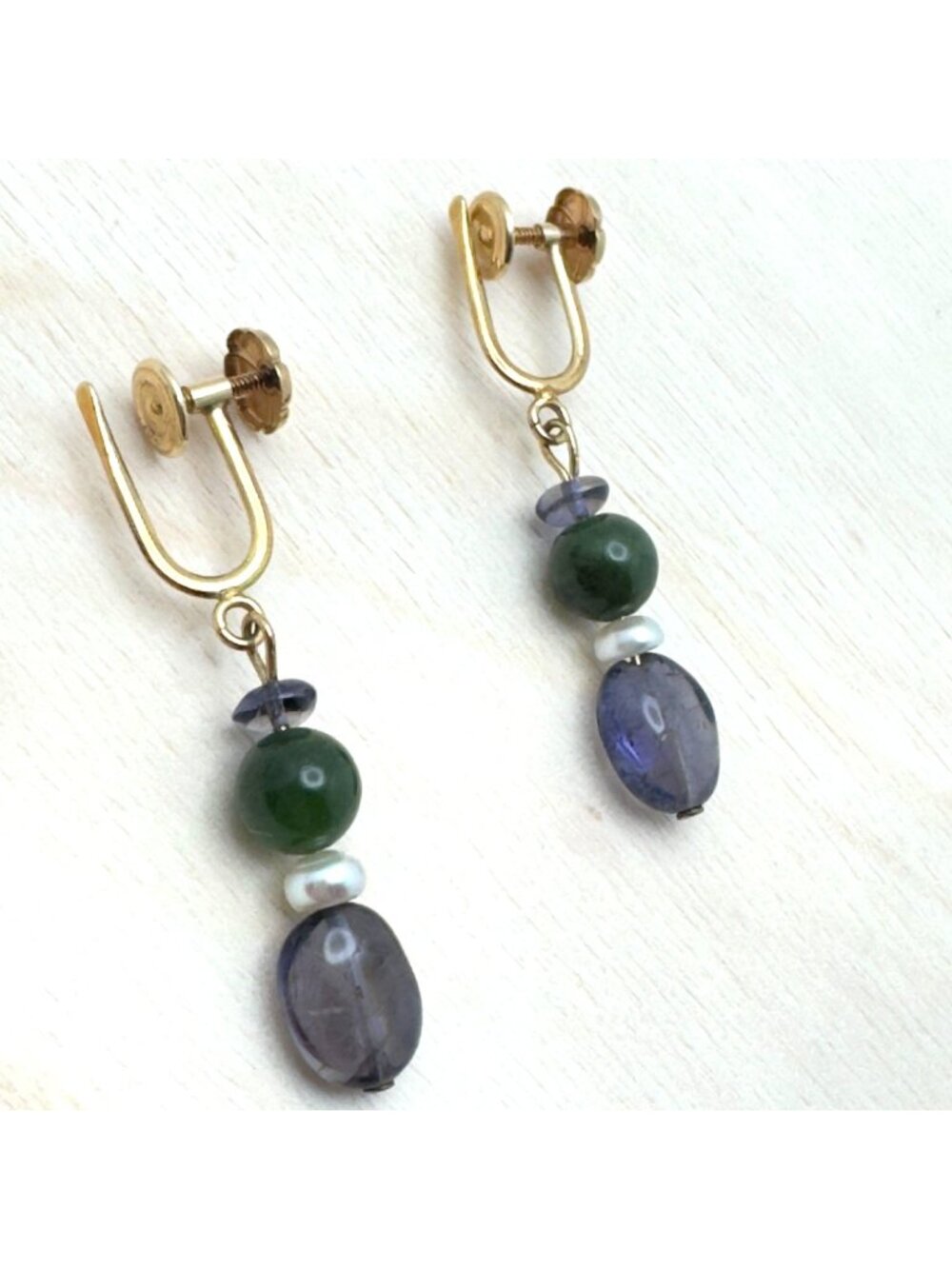 Tanzanite Pearl Jade 14k Gold Vintage Screw Back Earrings